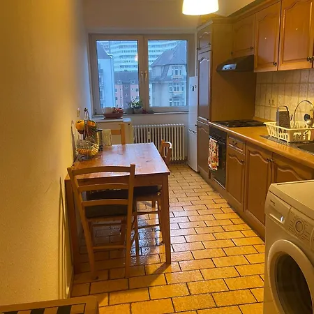 Ein In Wohngemeinschaft * קלן